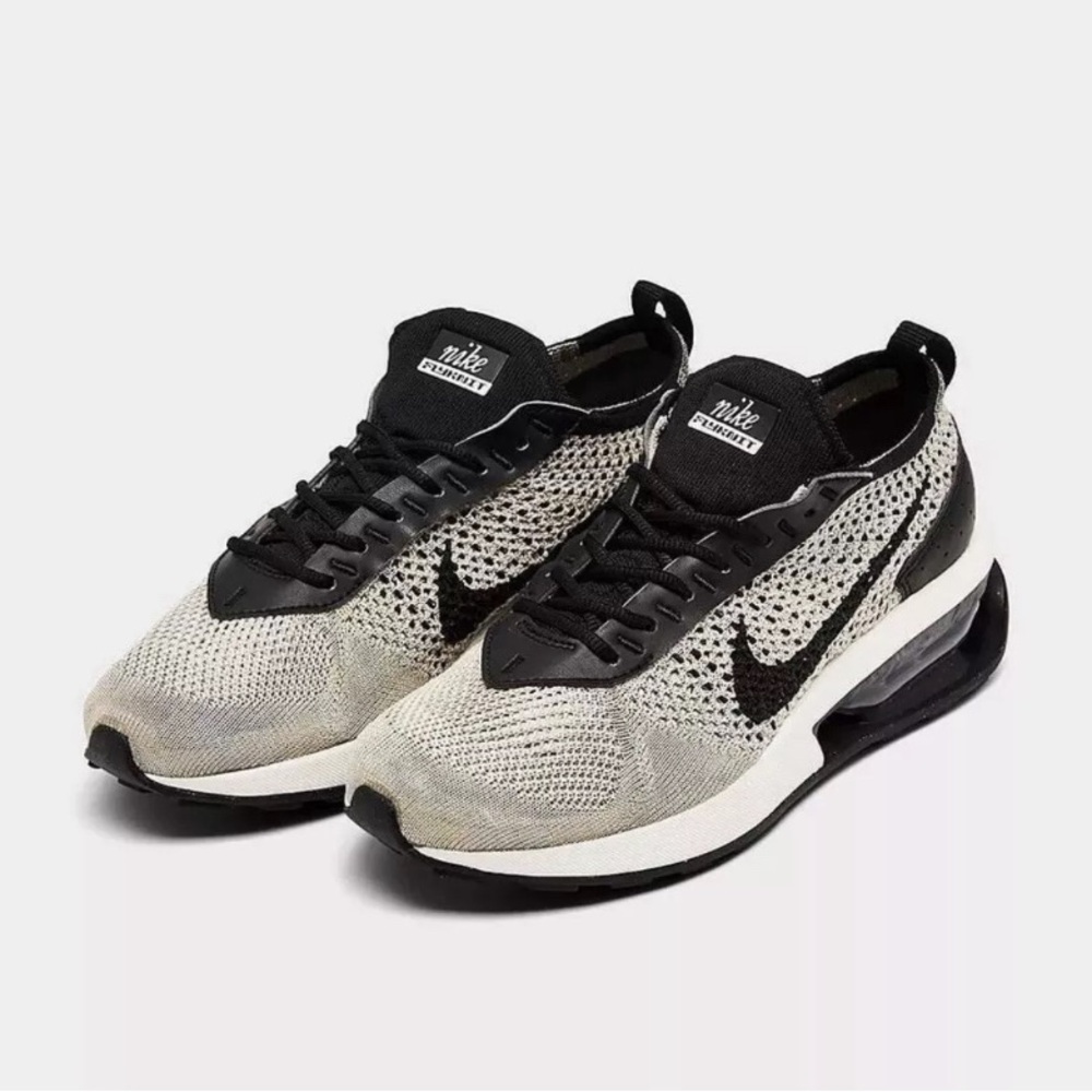 Women’s Nike Fly Knit Racer Sesame size 8